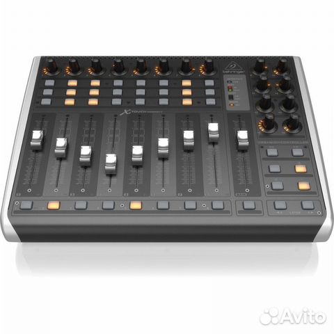 DJ-контроллер Behringer X-touch compact