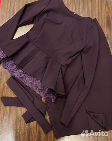 Костюм юбка с кофтой и тюлевой вставкой