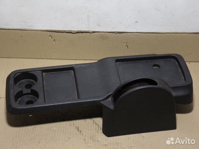 Накладка консоли ручника Пежо Партнер Типи Б9