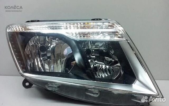 Фара Nissan terrano D10 правая