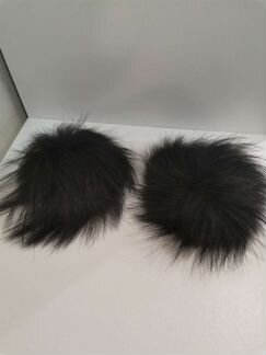 Меховые помпоны