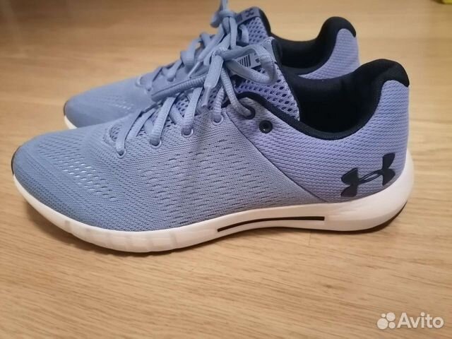 Кроссовки женские under armour 39,5р