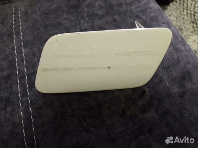 Крышка стеклоомывателя фар Ауди