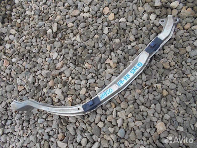 Ресничка передняя правая Toyota Altezza SXE10