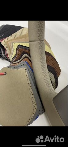 Бежевый руль (эко-кожа)