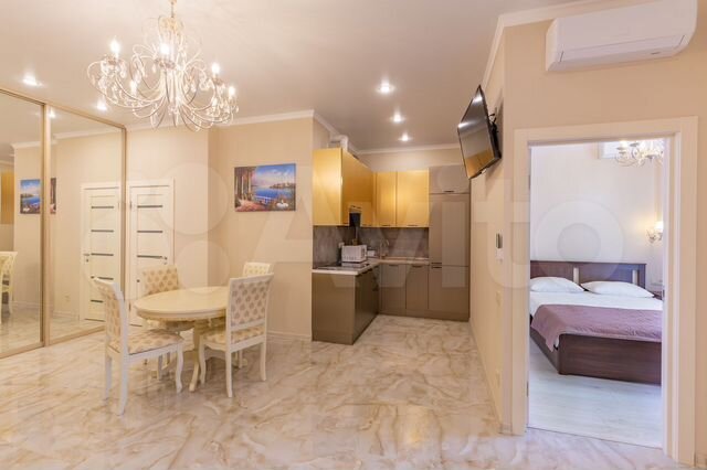 2-к. квартира, 57 м², 7/8 эт.