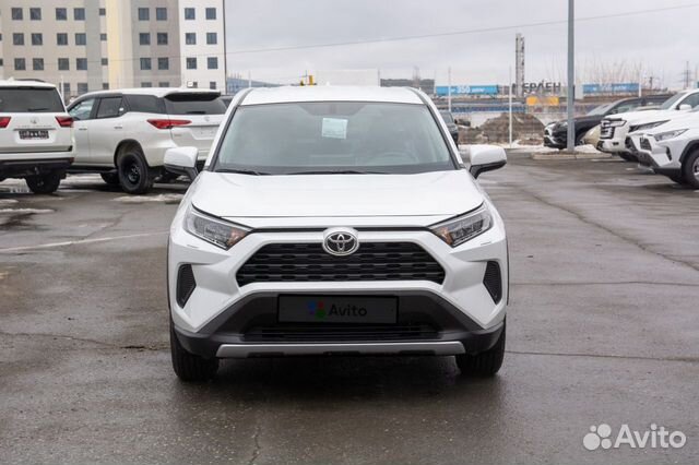 Toyota RAV4 2.0 МТ, 2022