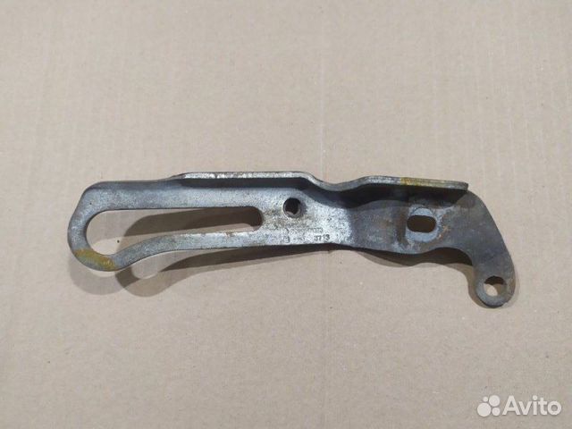 Кронштейн генератора Nissan Almera G15 K4M 2013