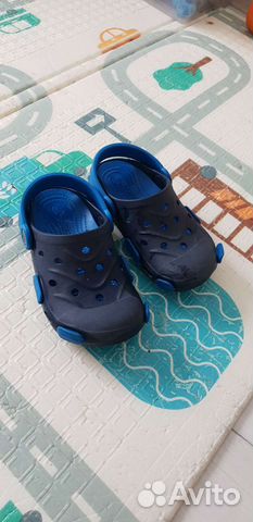 Crocs для бассейна