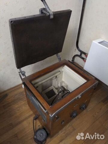 Устройство для контактной широкоформатной фотопеча