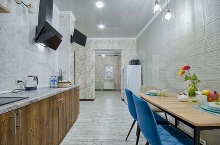 2-к. квартира, 54 м², 1/1 эт.
