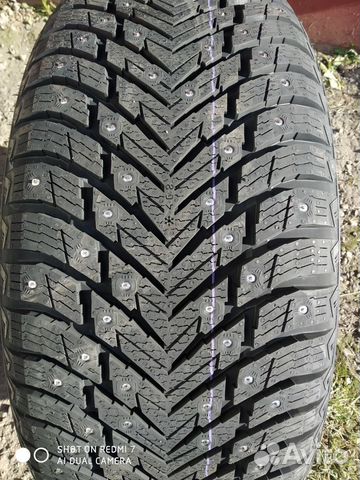 Nokian Tyres Hakkapeliitta 10p SUV 275/40 R21