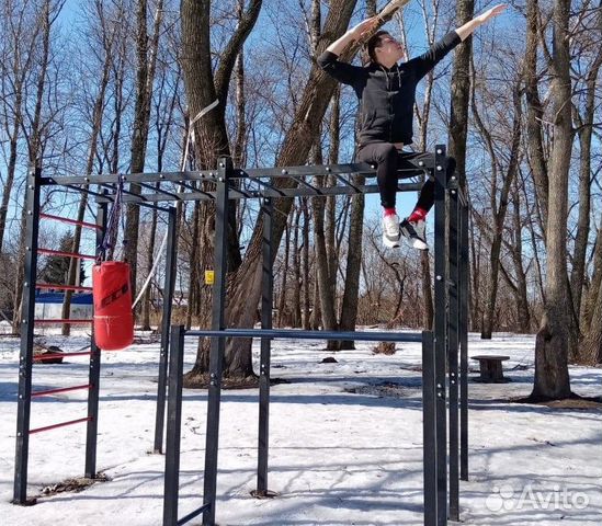 Уличный спортивный комплекс для детей и взрослых