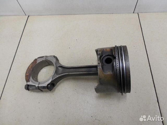 Поршень с шатуном Logan 2005-2014