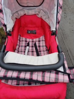 Прогулочная детская коляска и летняя сидячая