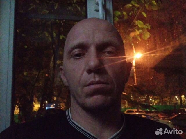 Курьер на своем автомобиле