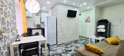 2-к. квартира, 42 м², 3/3 эт.