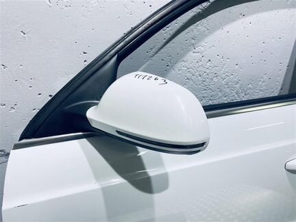 Зеркало наружное левое Audi Q3