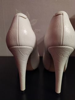 Туфли белые свадебные