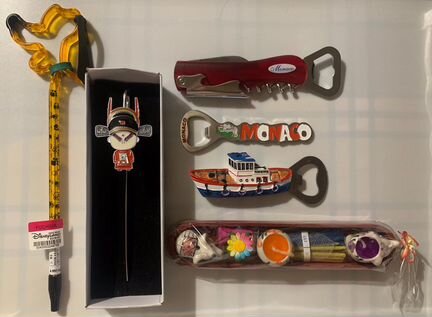 Сувениры из Гонконга,Монако,Санремо,Кипра,Сингапур