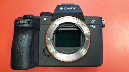 Sony Alpha 7miii (пробег 80 кадров)