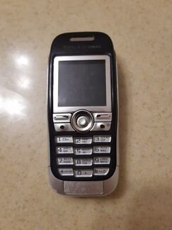 Телефон Sony Ericsson j300i