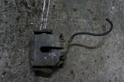 BMW E39 передний левый тормозной суппорт