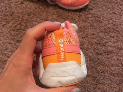 Кроссовки reebok