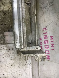 Усилитель бампера задний Mini Cooper R50