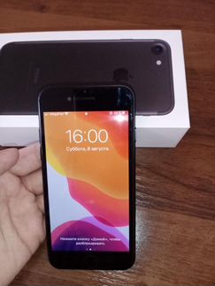 Телефон iPhone