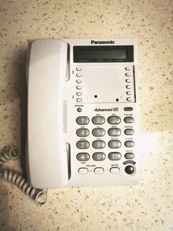 Проводной телефон Panasonic с ЖК-дисплеем