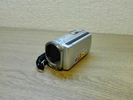 Видеокамера Sony DCR-SX44E