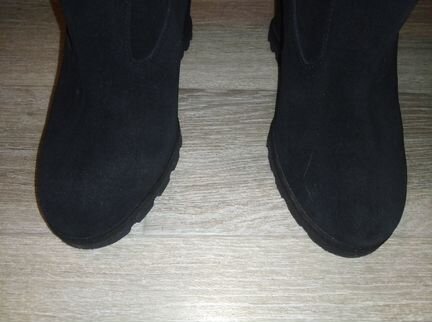 Сапожки Ugg. на р. 36., указан 37,овчина