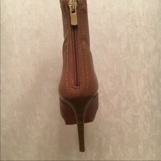 Ботильоны с открытым носом