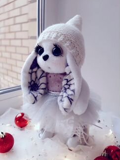 Зайка, игрушка ручной работы