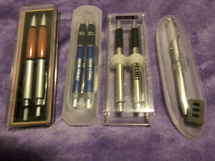 Подарочные шариковые ручки