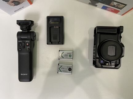 Sony ZV-1 + штатив с управлением + клетка SmallRig