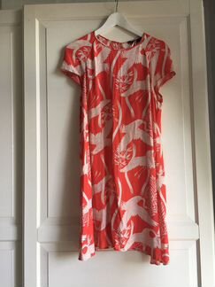 Платье Zara вискоза L