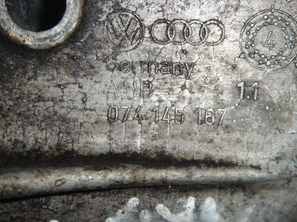 Прочие крепления двигателя VW transporter IV 1996