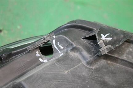 Фара правая Peugeot 2008 2013-2016