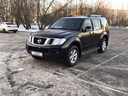 Nissan Pathfinder 2.5 AT, 2014, 140 000 км