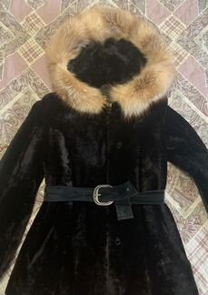 Шуба мутоновая с капюшоном 44-46