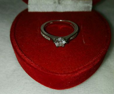 Серебряное кольцо