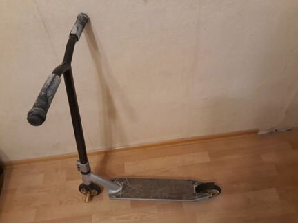 Самокат трюковой. Приобретался на рост 170 и выше