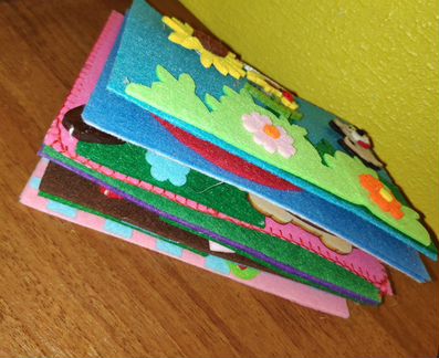 Книжка из фетра (для моторики)