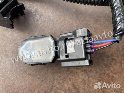 Toyota Camry V70 парктроник задний