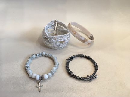 Браслеты на руку, бижутерия