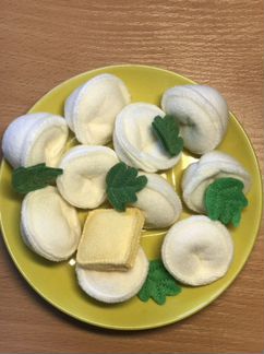 Еда для кукол - Пельмени из флиса