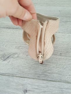 Босоножки riarosa