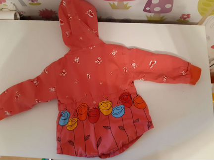 Куртка на девочку